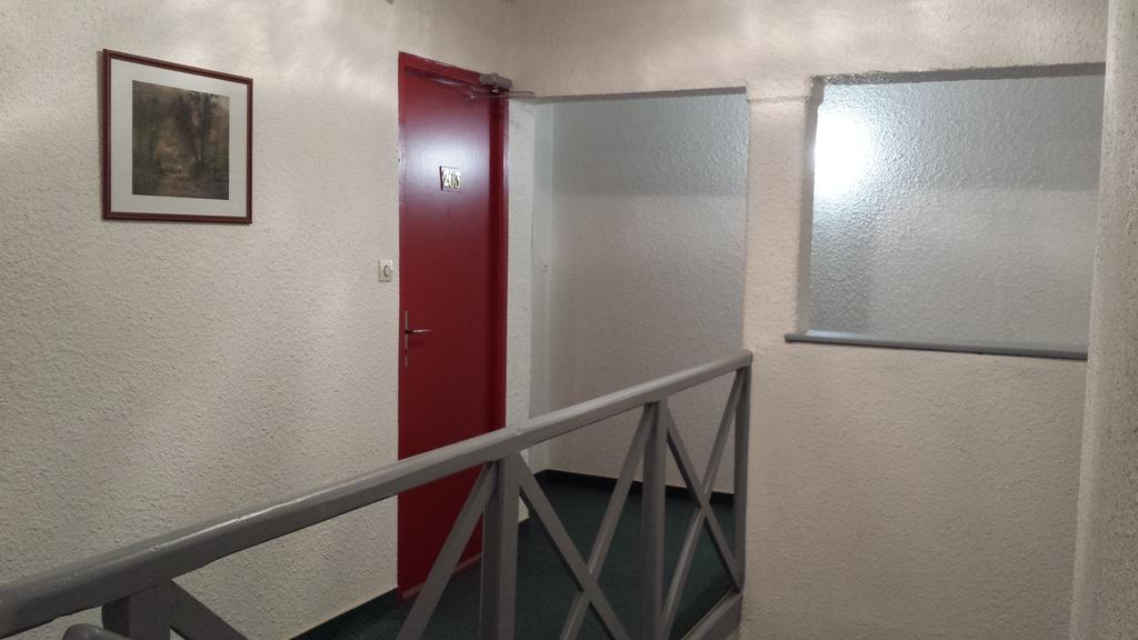 Cit'Hotel Du Tigre Verdun-sur-Meuse Exteriér fotografie