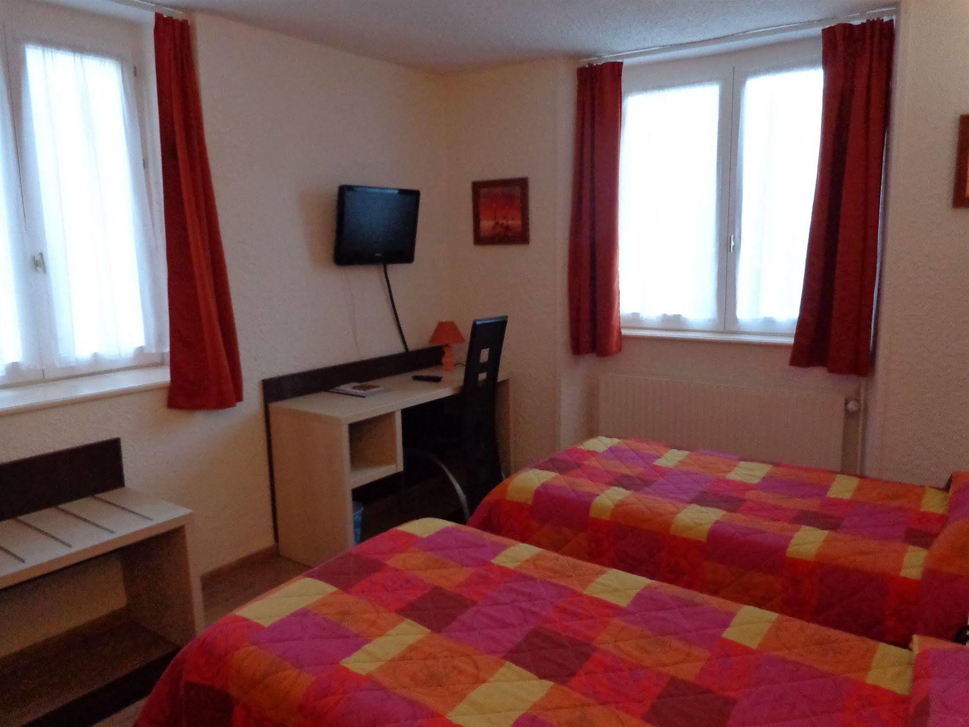 Cit'Hotel Du Tigre Verdun-sur-Meuse Exteriér fotografie